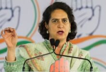Photo of प्रियंका गांधी का भाजपा सरकार पर निशाना, कहा-परीक्षा फॉर्म पर 18% जीएसटी वसूल कर युवाओं के जख्मों पर नमक जरूर छिड़क रही