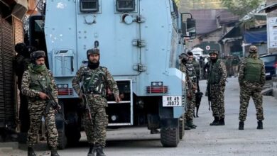 Photo of Pulwama Encounter: पुलवामा में सुरक्षाबलों ने मुठभेड़ में दो आतंकियों को किया ढेर