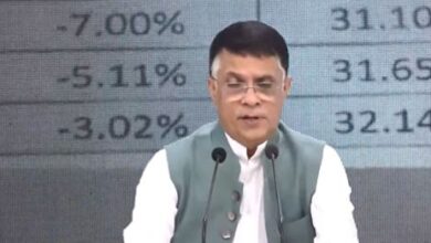 Photo of नाम NEET है लेकिन रिजल्ट की प्रक्रिया कहीं से भी साफ नहीं लगती : पवन खेड़ा