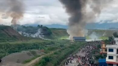 Photo of Nepal News: नेपाल में हवाई अड्डे पर क्रैश हुआ विमान, 18 की मौत