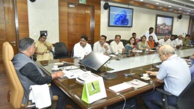 Photo of UP News: शिक्षकों को मिली बड़ी राहत, डिजिटल अटेंडेंस अग्रिम आदेश तक के लिए स्थगित, आदेश हुआ जारी