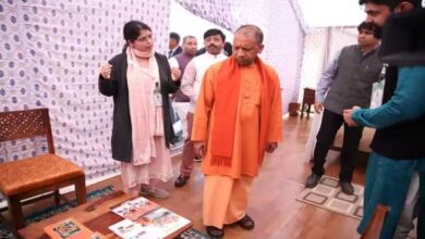 Photo of प्रयागराज पहुंचे सीएम योगी: अरैल में टेंट सिटी का लिया जायजा, तैयारियां तेज करने का दिया निर्देश