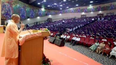 Photo of स्वस्थ नारी, सशक्त परिवार अभियान व राष्ट्रीय पोषण माह: पीएम मोदी के बाद सीएम योगी ने की बड़ी घोषणा
