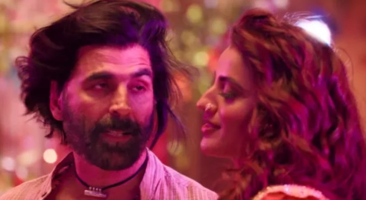Photo of Akshay Kumar-अक्षरा सिंह के गाने ने यूपी-बिहार में मचाई हलचल