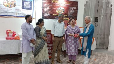 Photo of पंकज आर्ट्स फाउंडेशन की ओर से ललिता पांडे की 10वीं लोककला प्रदर्शनी का हुआ आयोजन