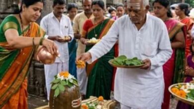 Photo of सावन शिवरात्रि पर इन 5 आसान उपायों से प्रसन्न हो जाते हैं भोलेनाथ