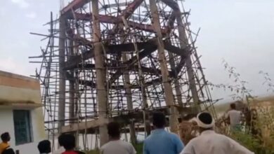 Photo of बरेली: पानी में बह गई 3.97 करोड़ की परियोजना, जल जीवन मिशन की टंकी किच्छा नदी में समाई
