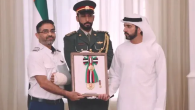 Photo of फ्लाईदुबई फ्लाइट के हीरो कैप्टन स्मित मच्छर का UAE में सम्मान